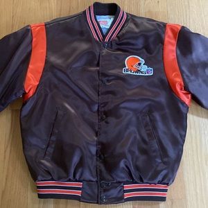 Friends and Family Vintage 1980's Cleveland Browns NFL Football Nylon Jacket